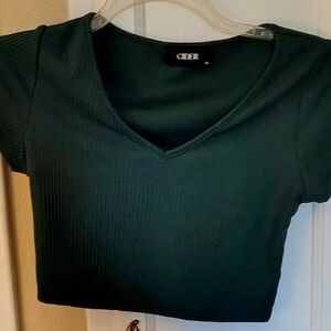 Women's Cider Dark Green Crop Top. Size Medium. Excellent Condition.